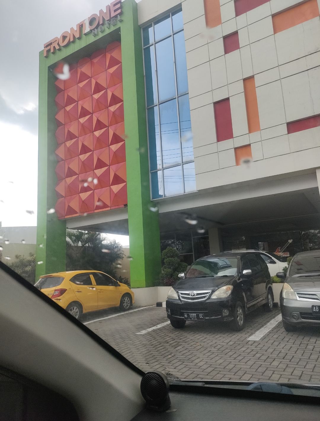 userImage-13