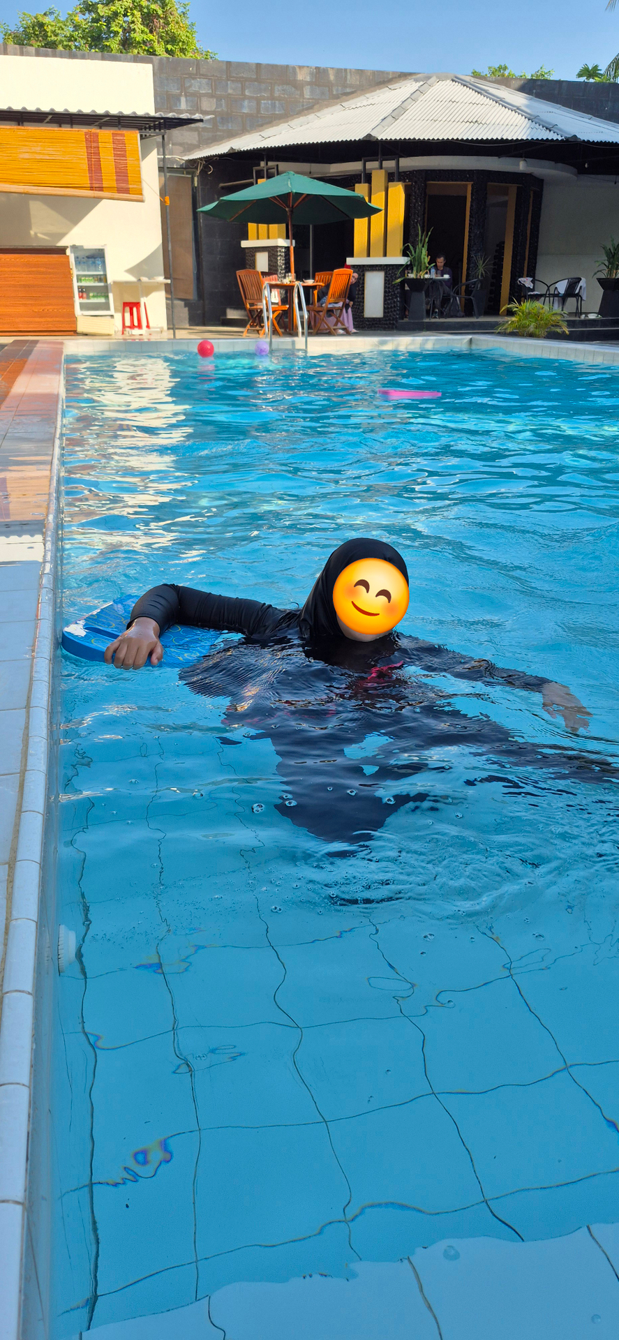 userImage-16