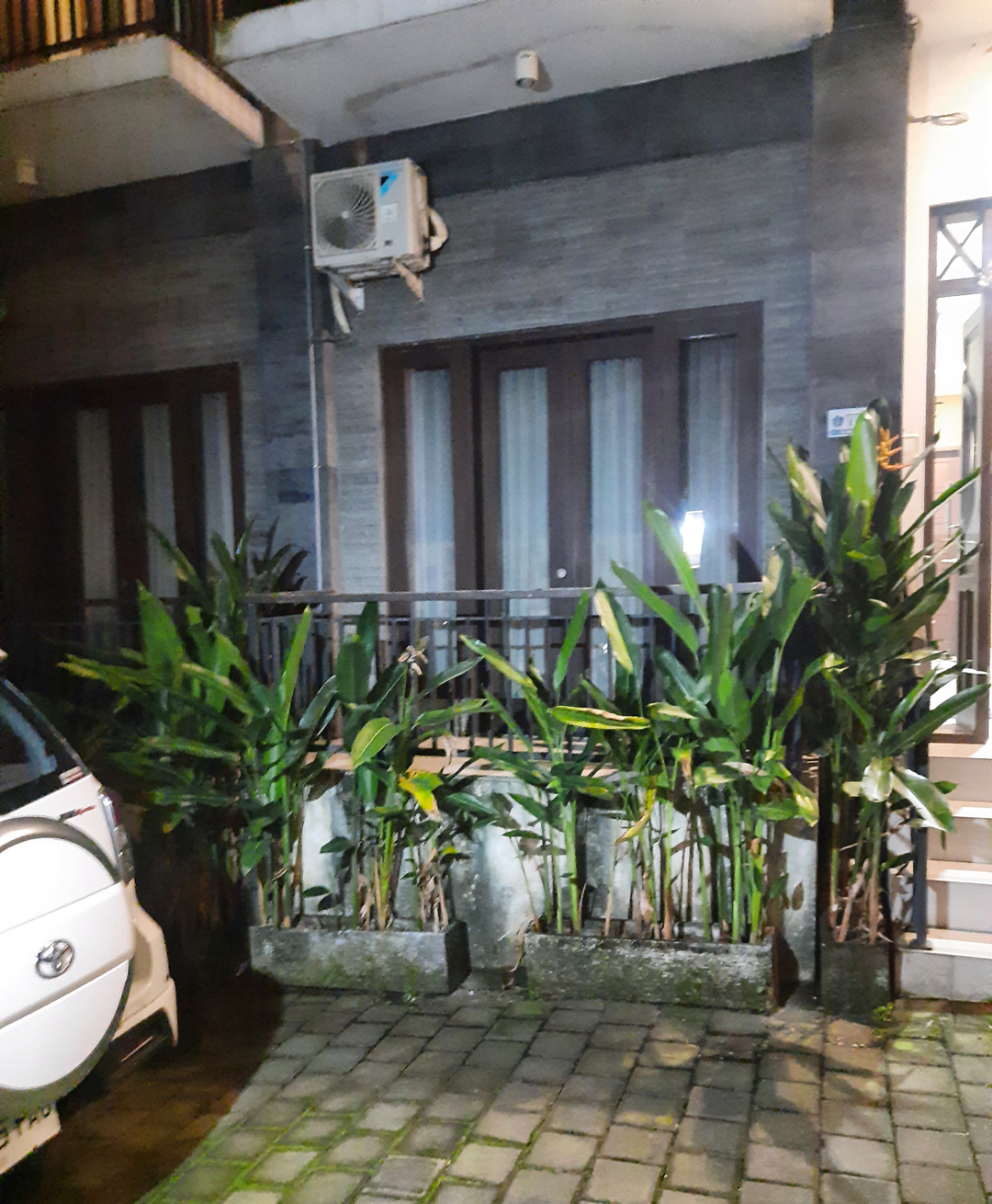 userImage-12