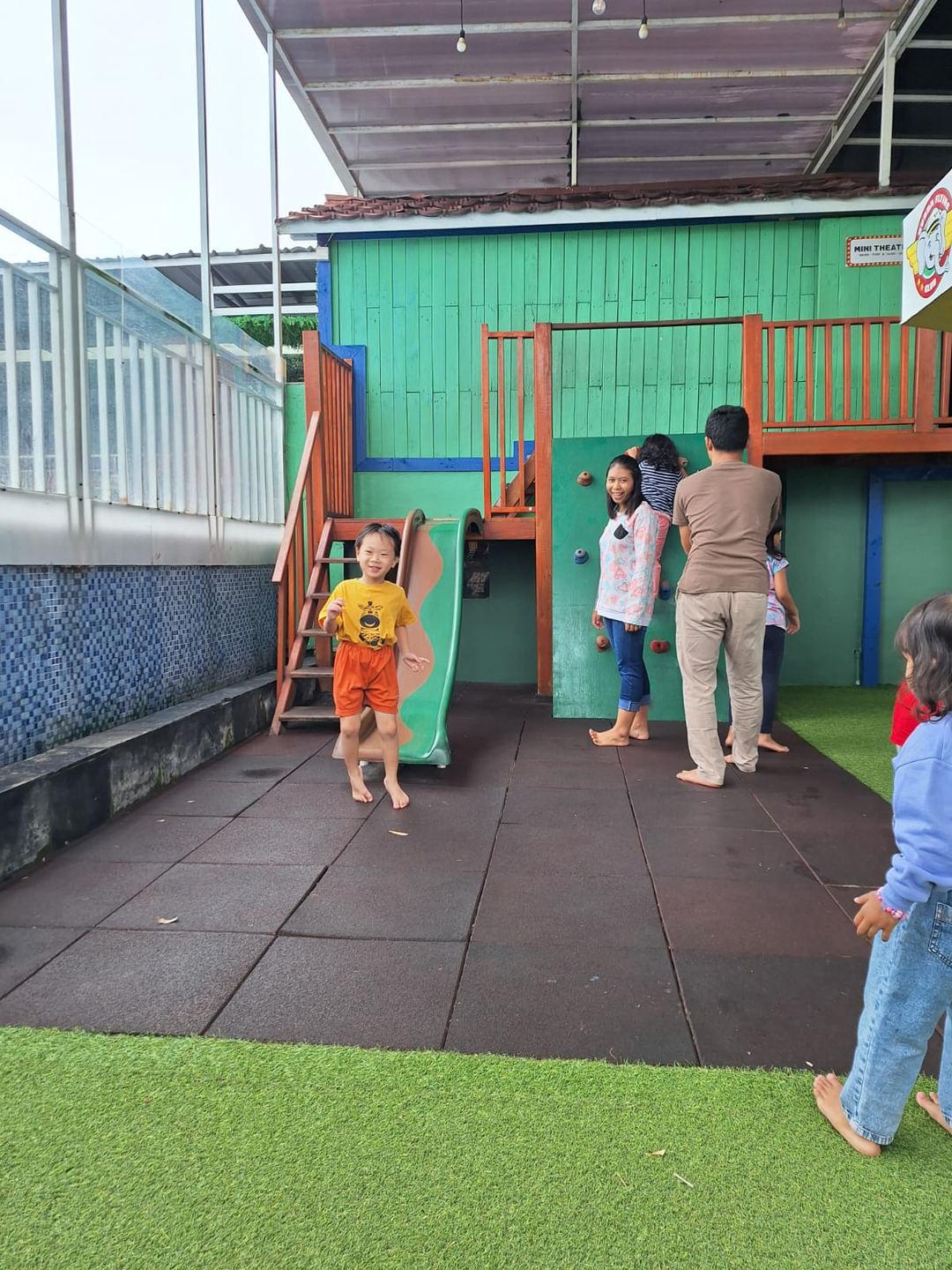 userImage-16
