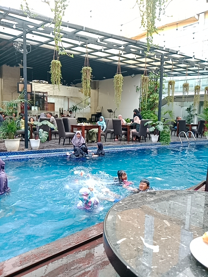 userImage-9