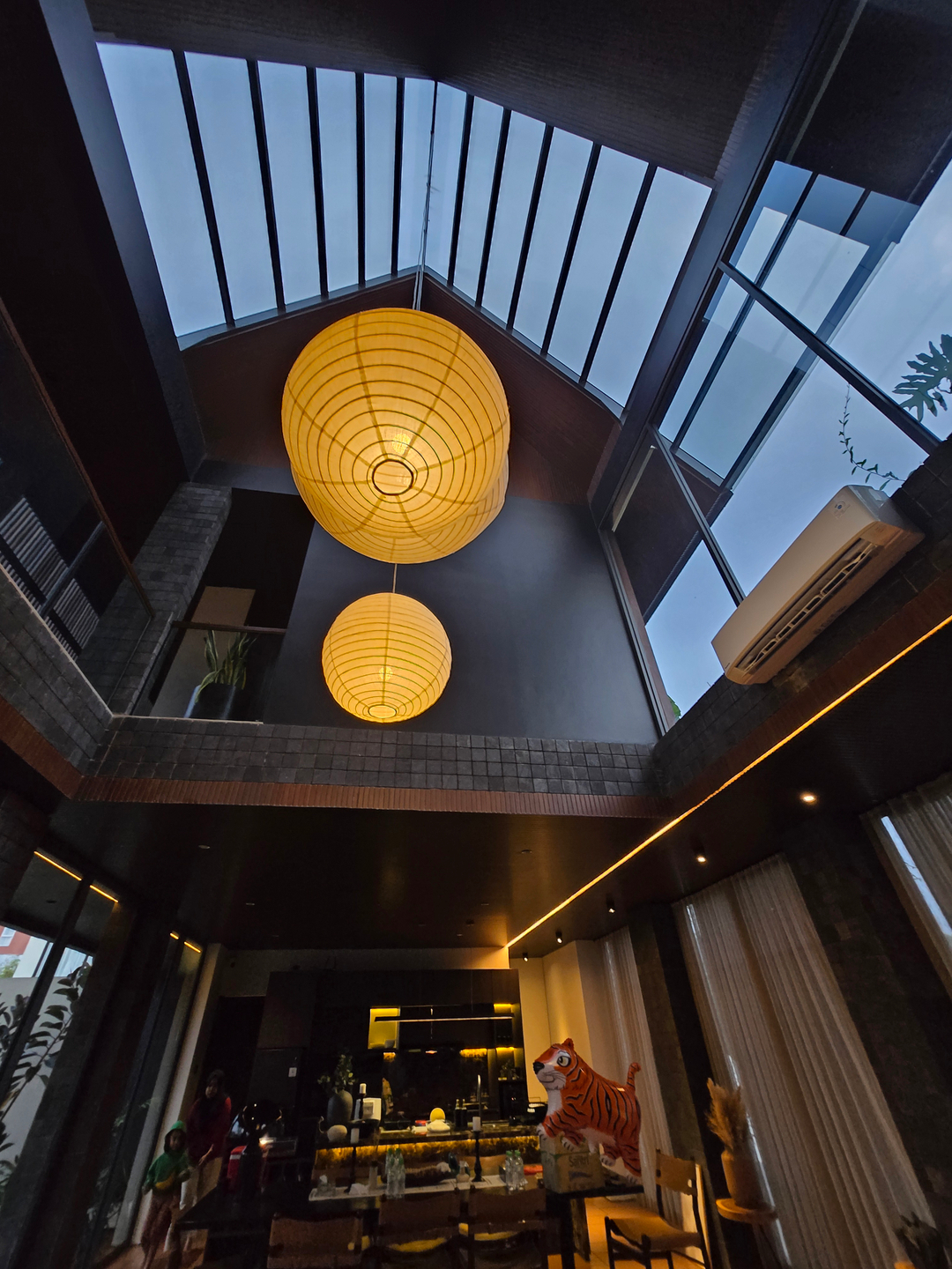 userImage-3