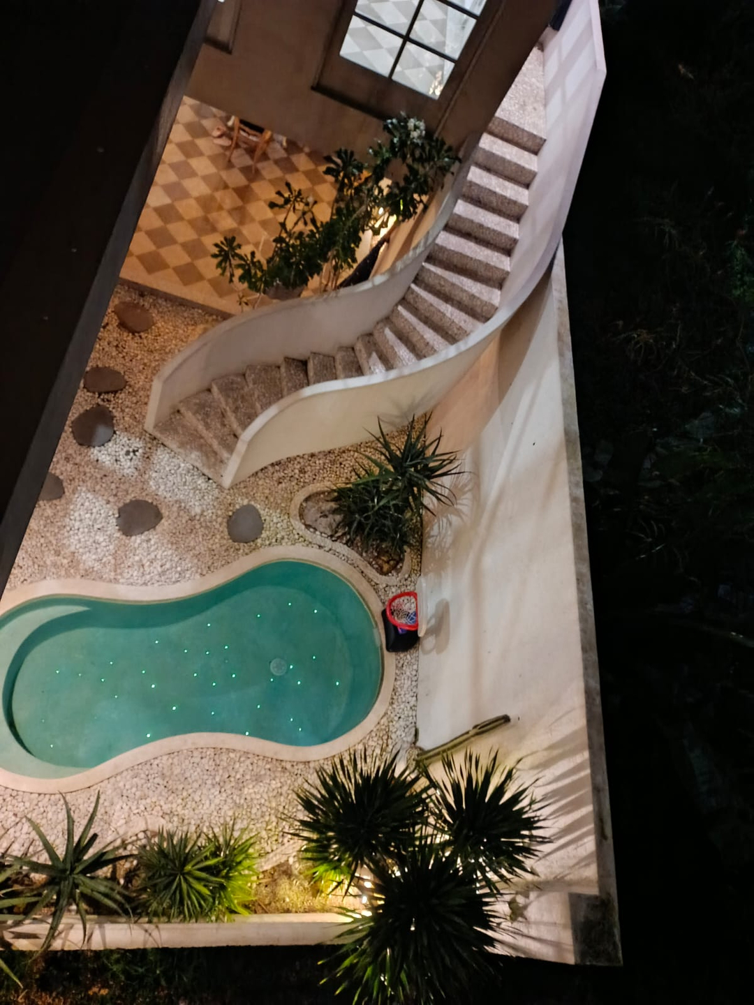 userImage-8