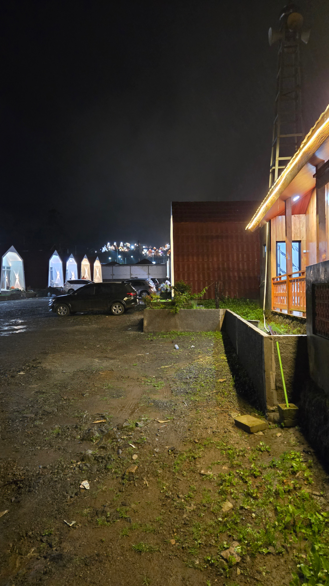 userImage-16