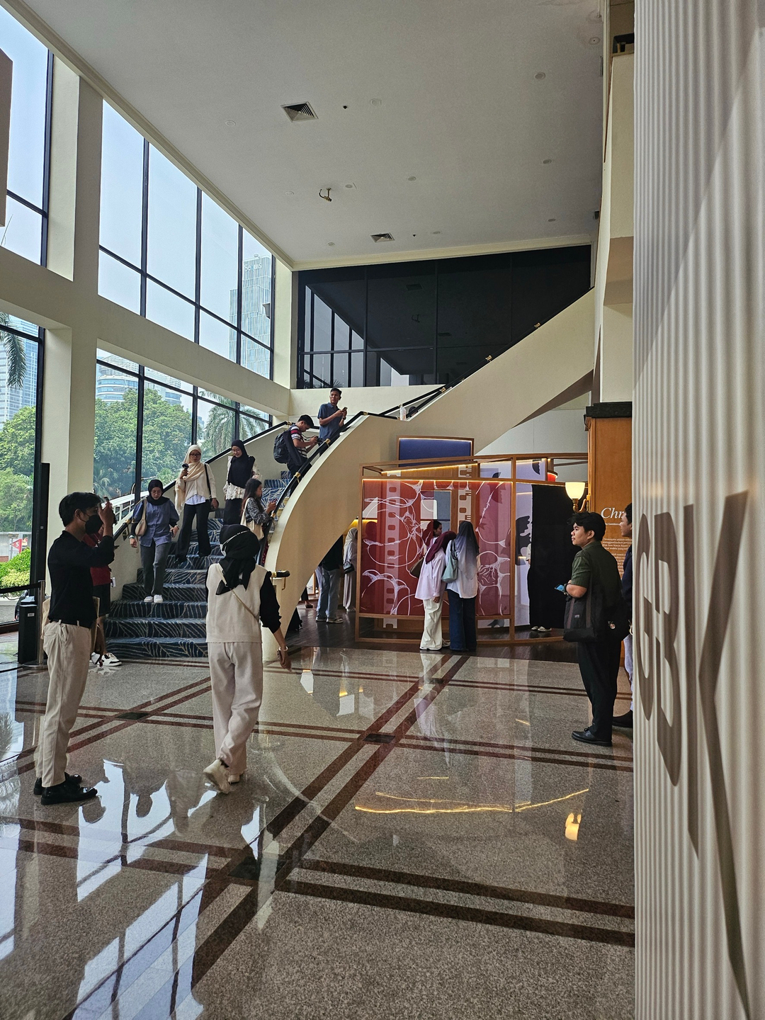 userImage-15