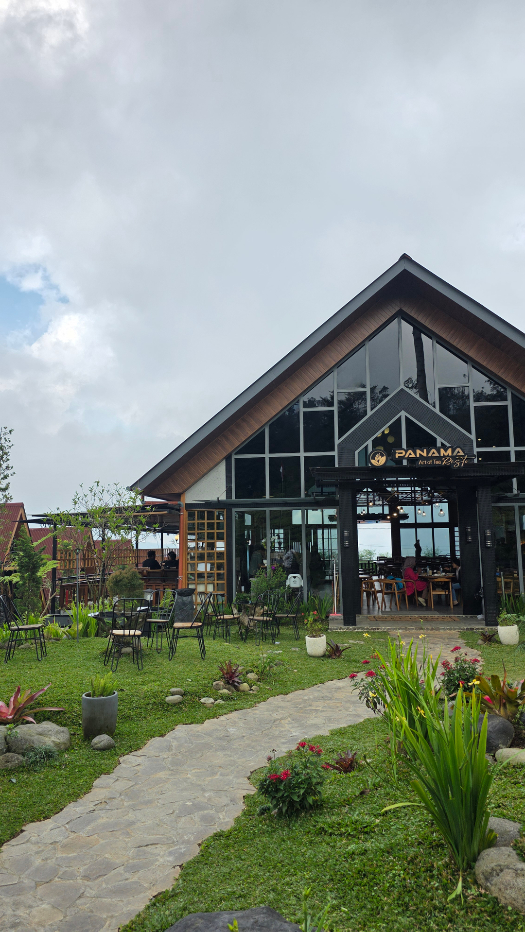 userImage-8