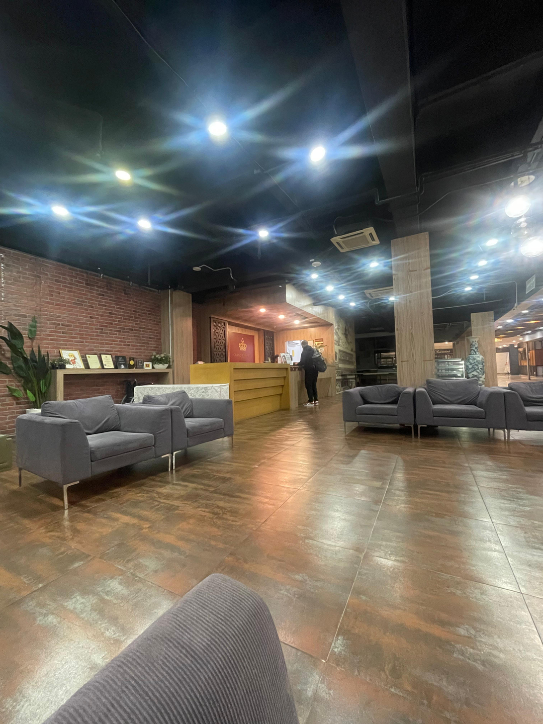 userImage-3