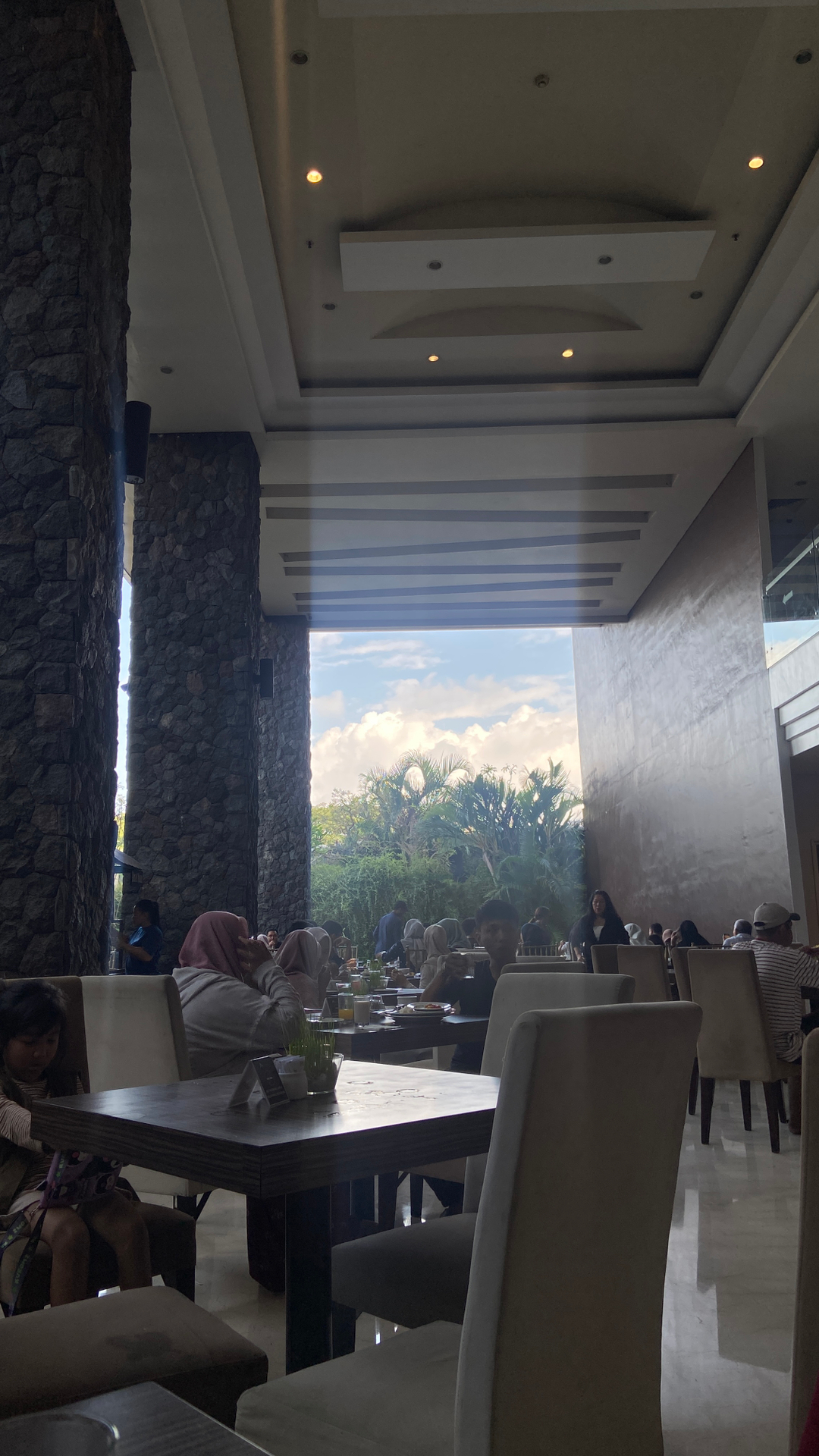 userImage-18