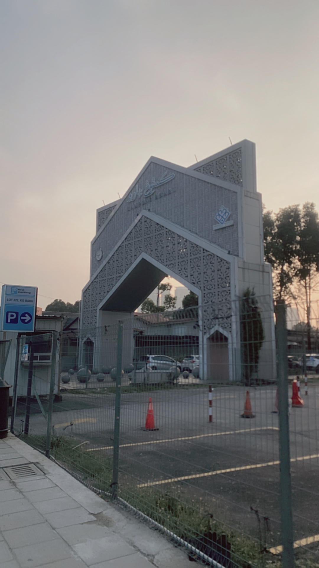 userImage-16