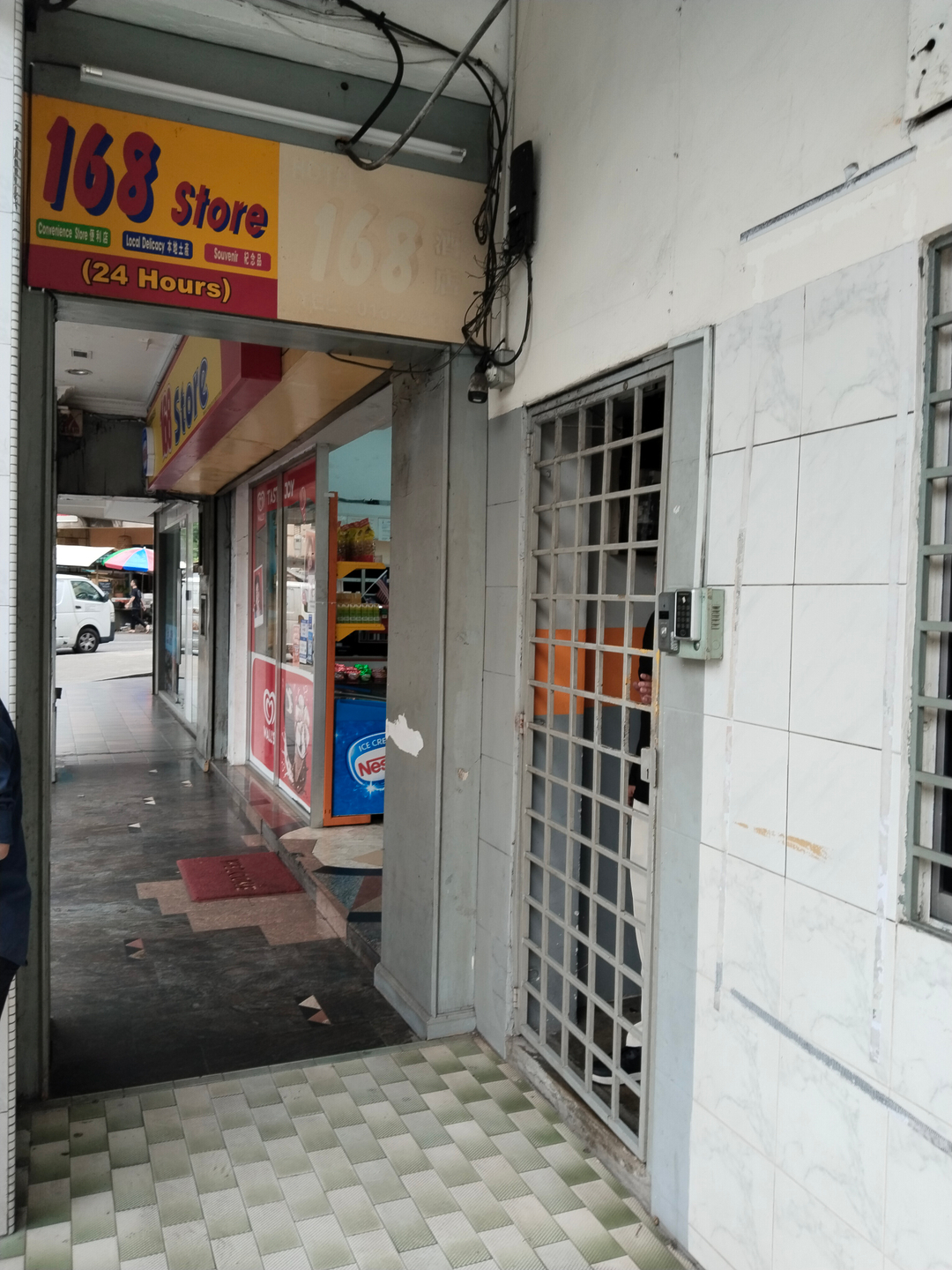 userImage-12