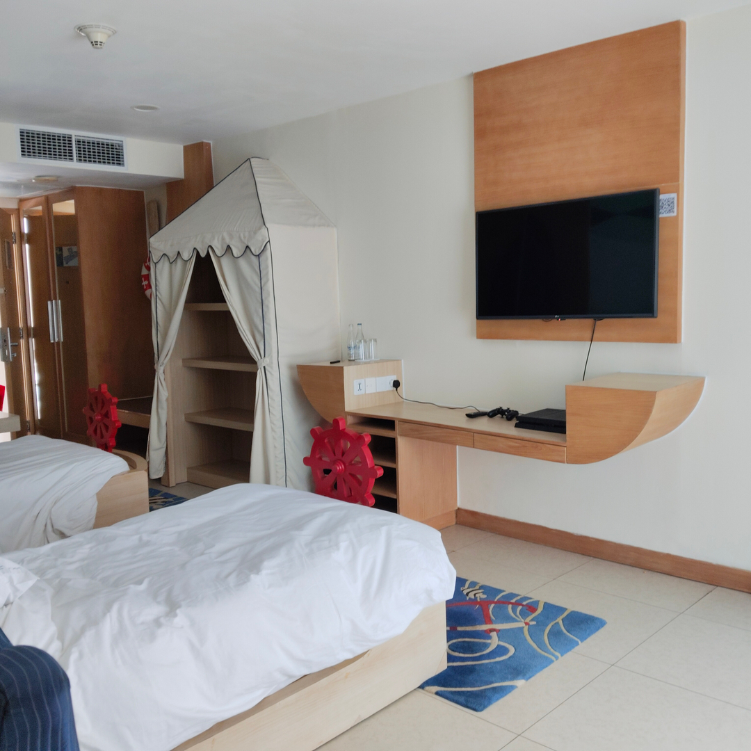 userImage-3