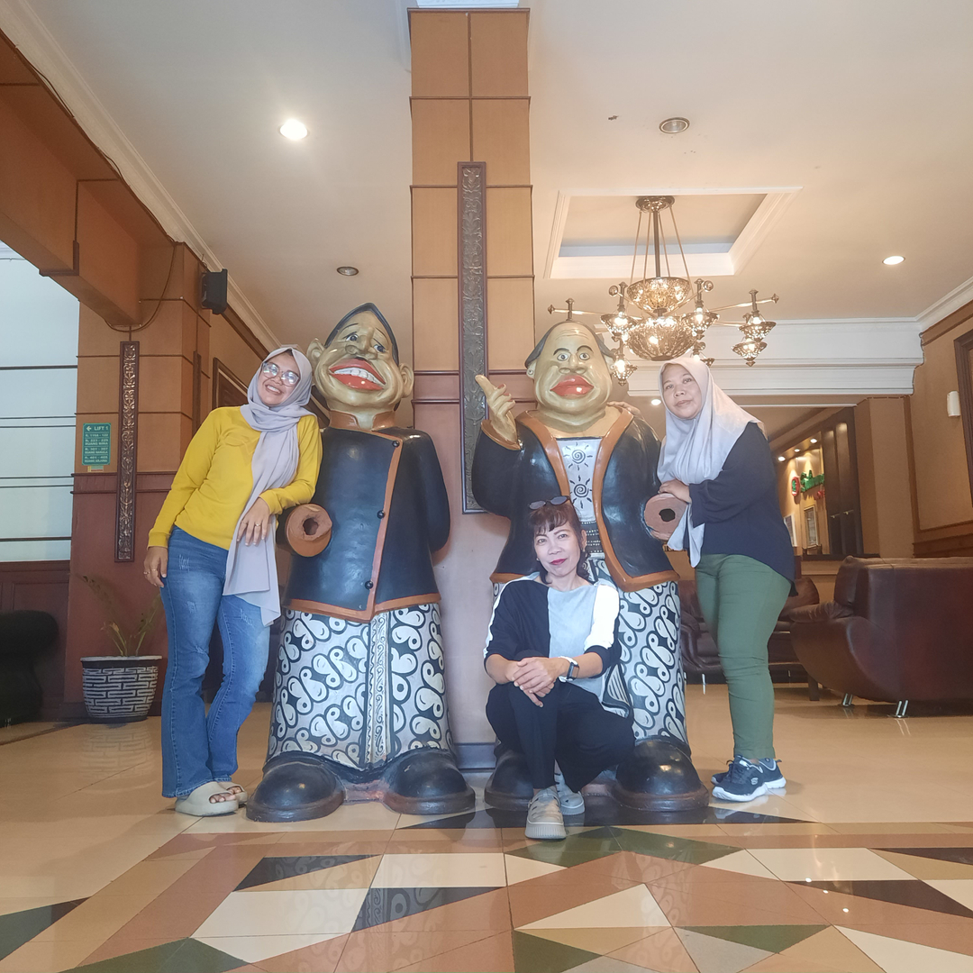 userImage-3