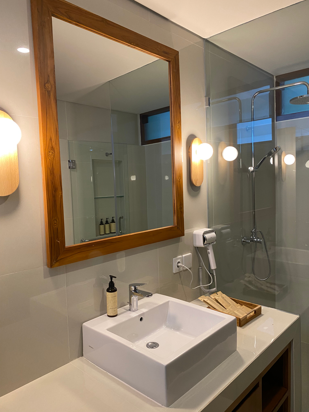 userImage-9