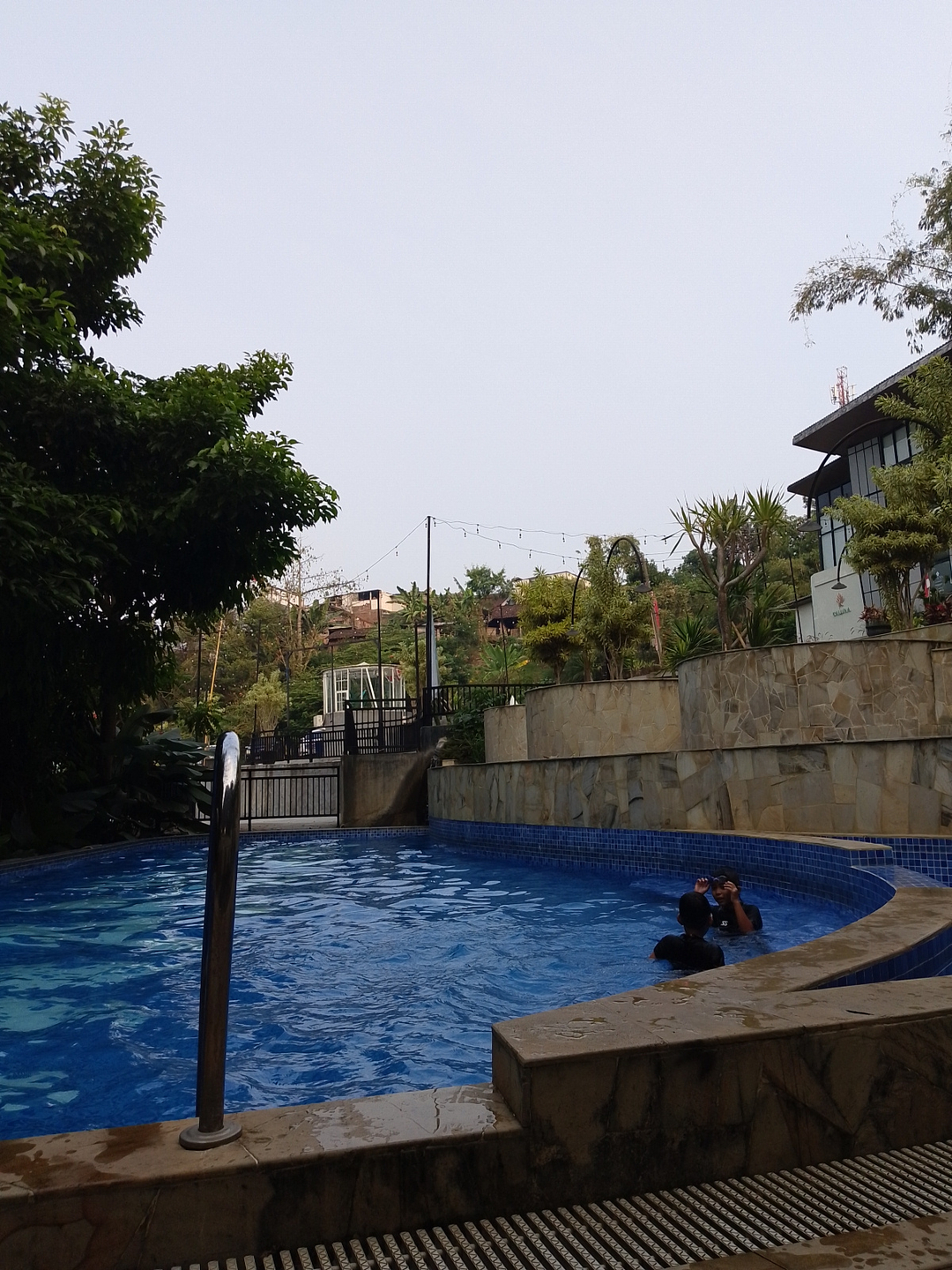 userImage-15