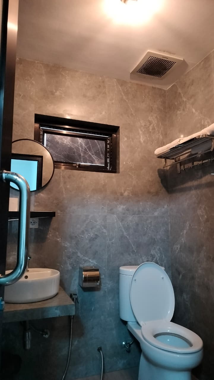 userImage-2