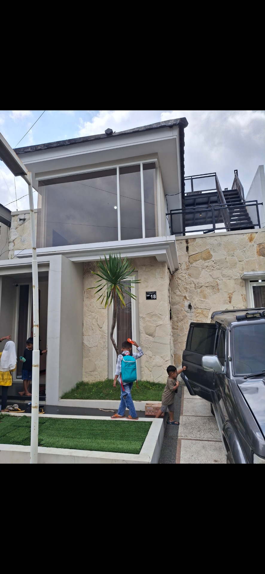 userImage-8
