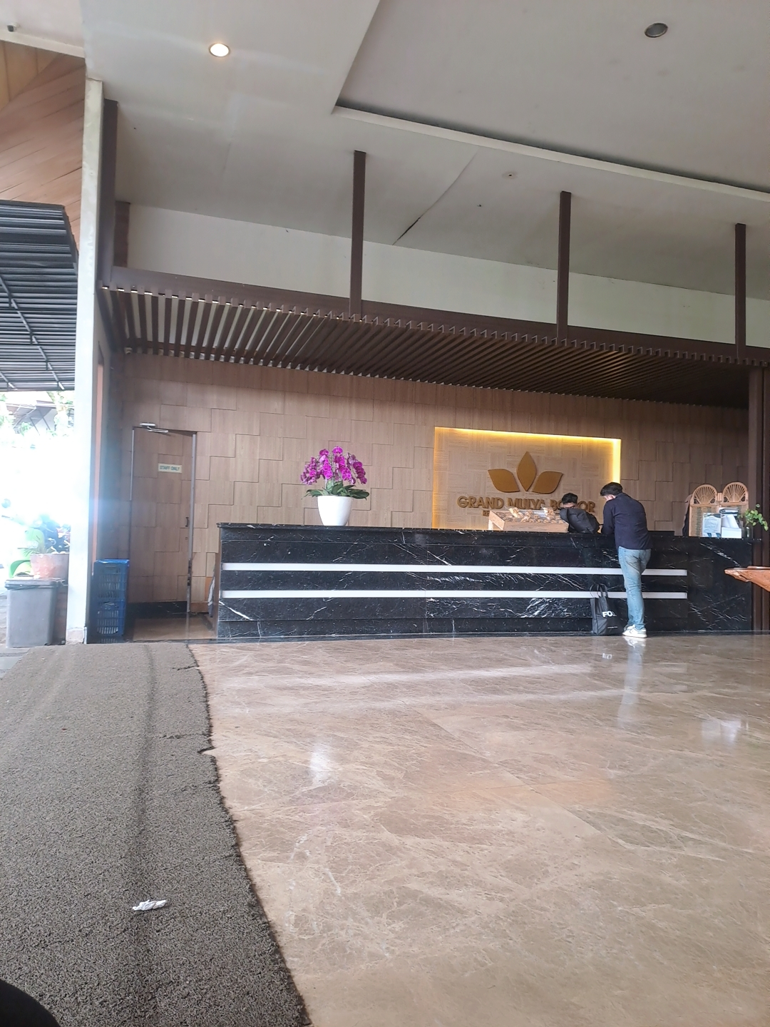 userImage-3