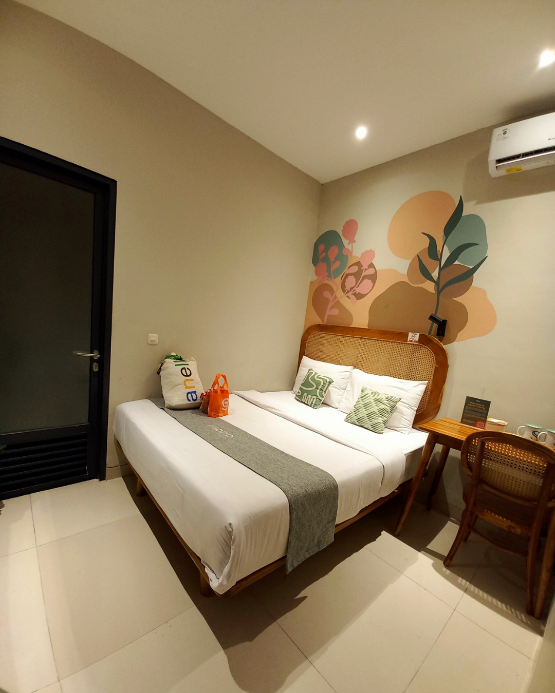 userImage-8