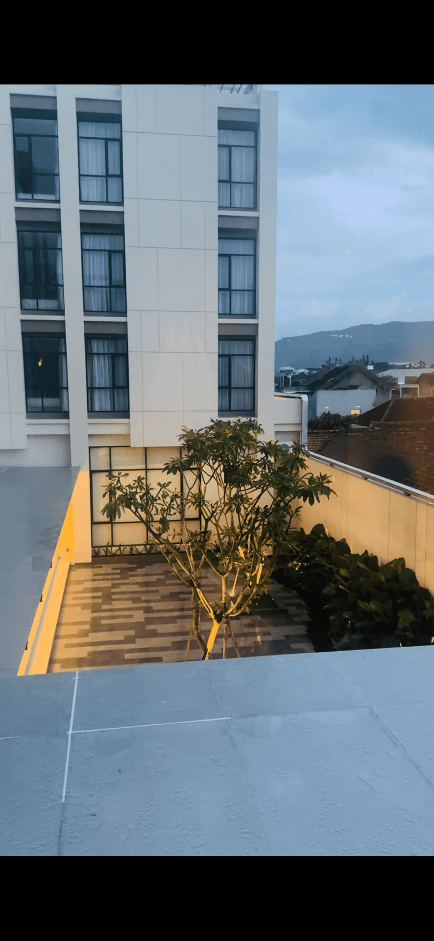 userImage-18