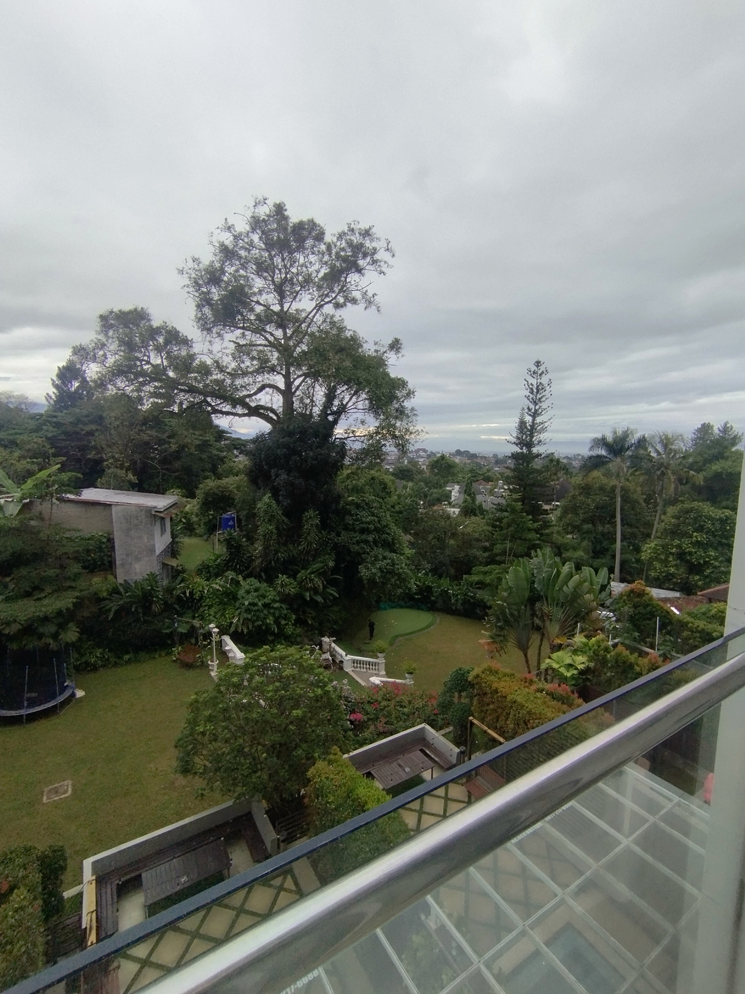 userImage-12