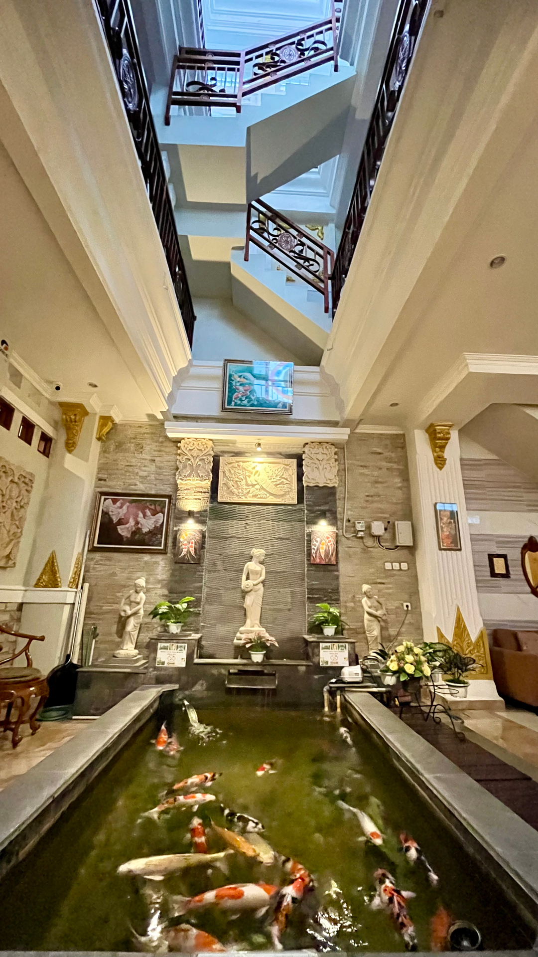 userImage-16