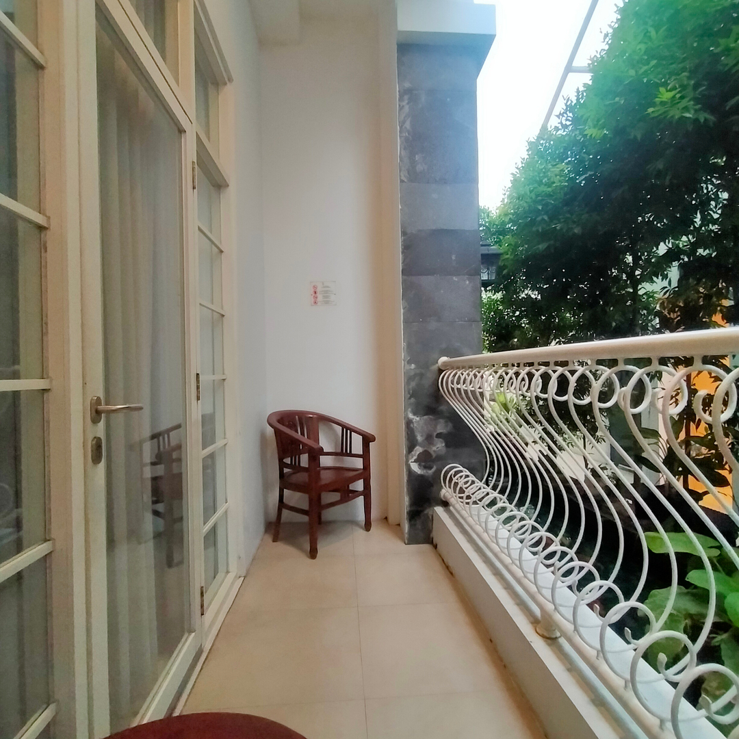 userImage-18