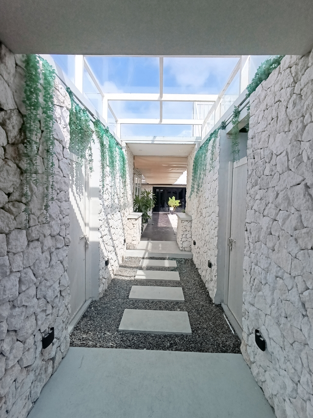 userImage-12