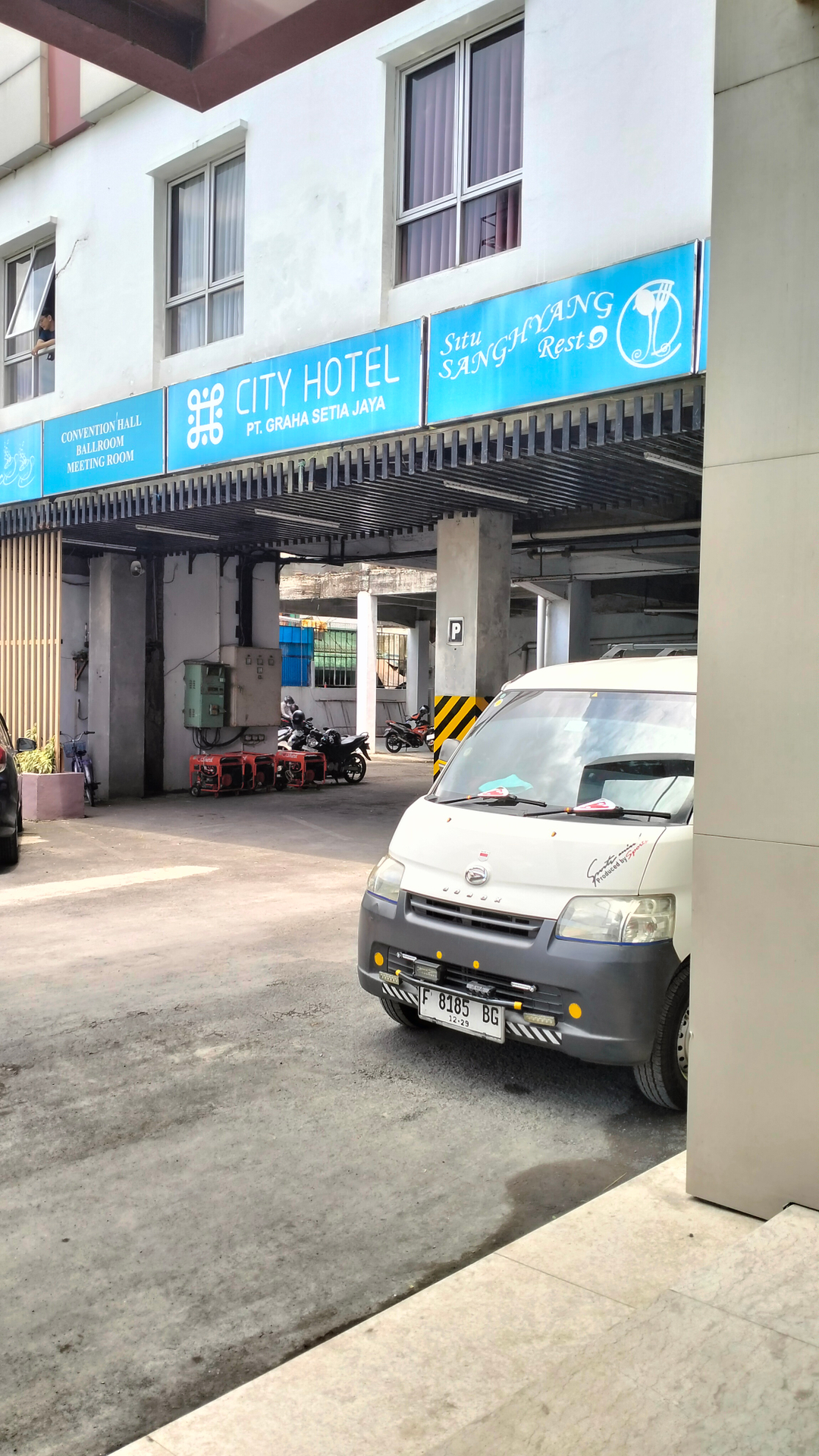 userImage-15