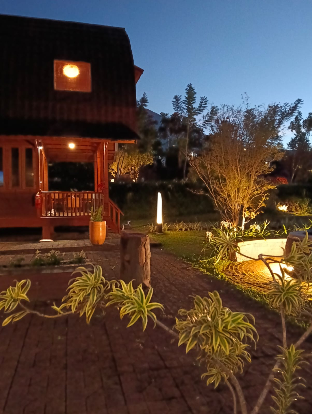 userImage-13