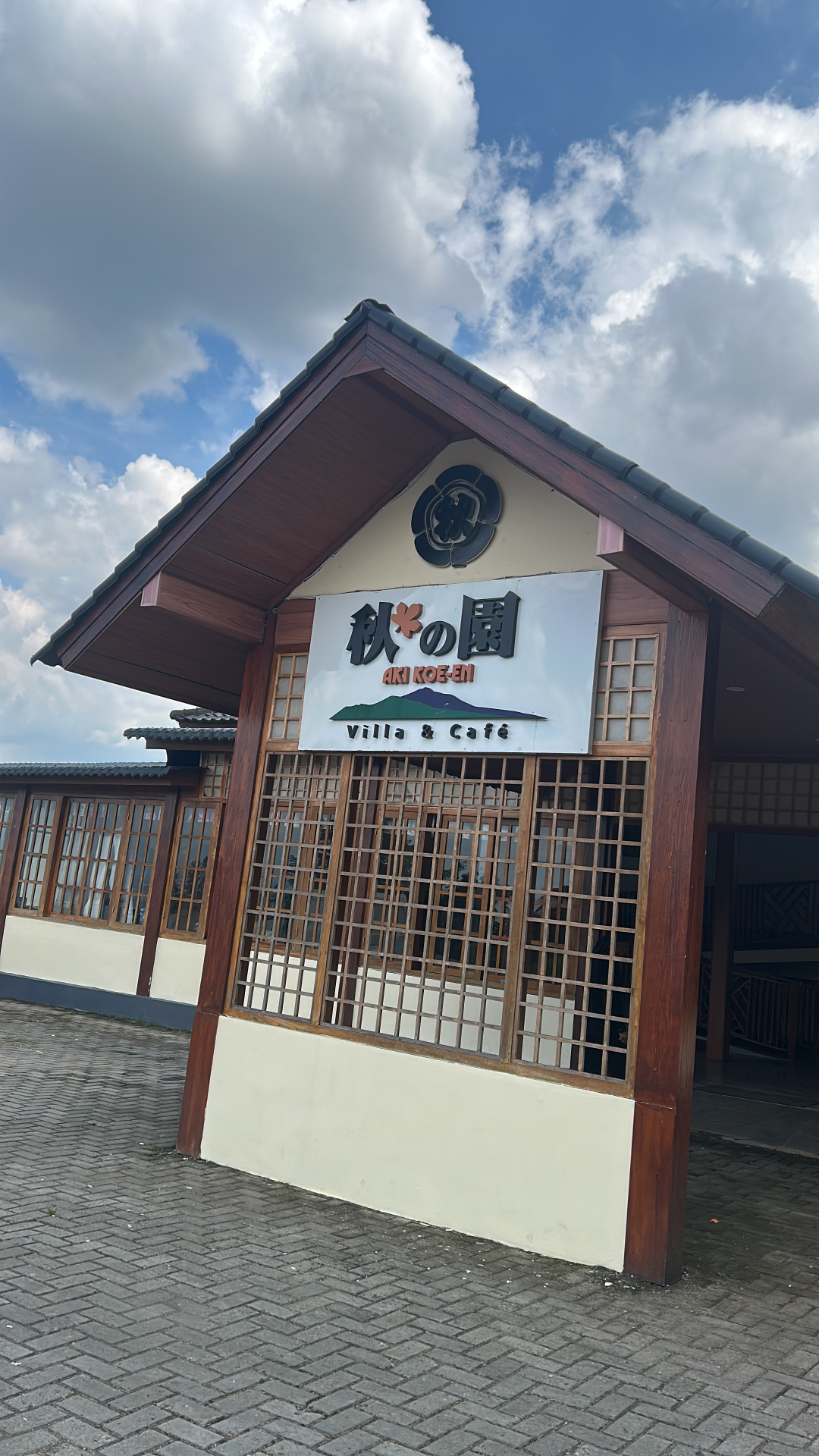 userImage-10