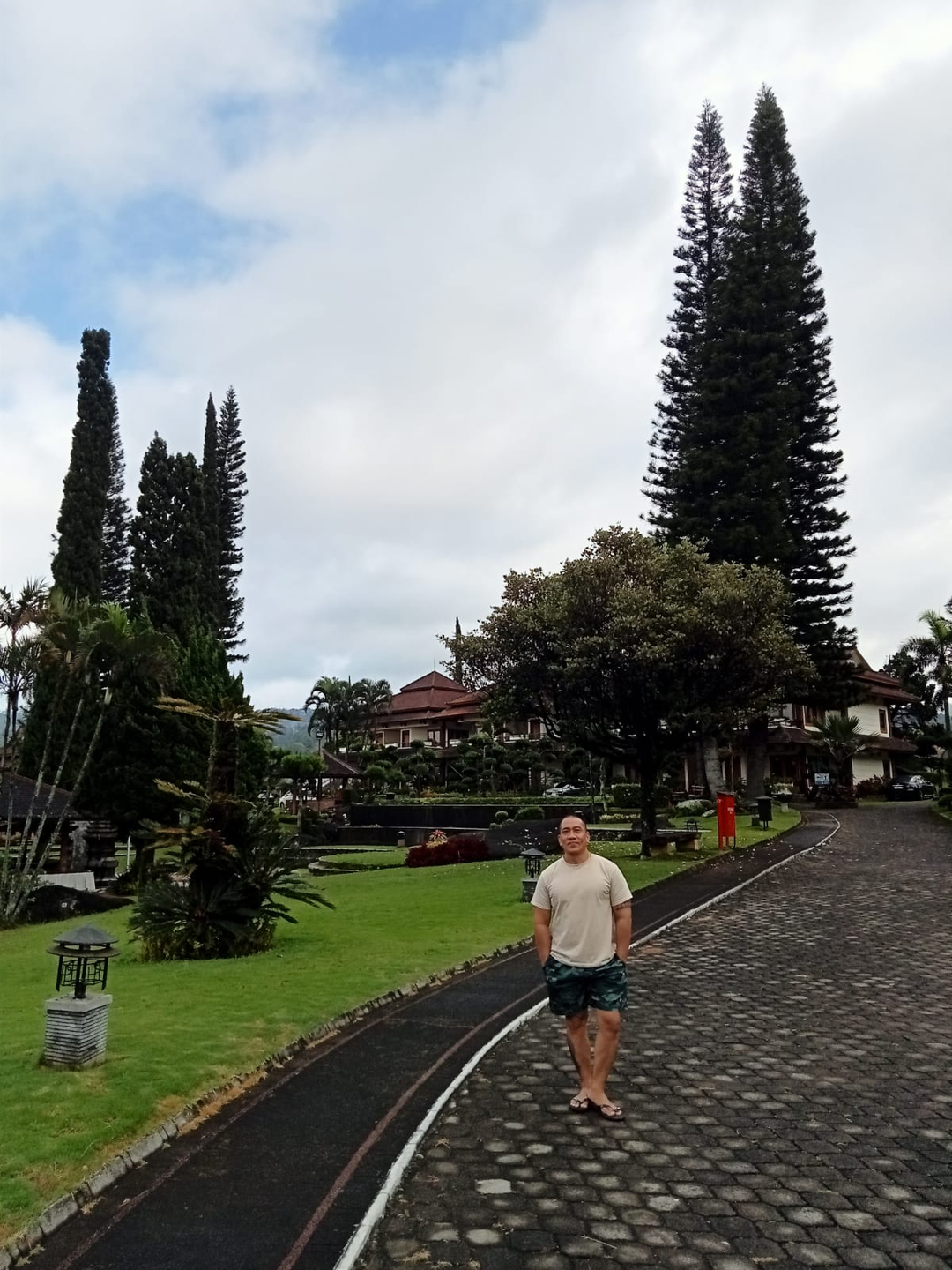 userImage-17