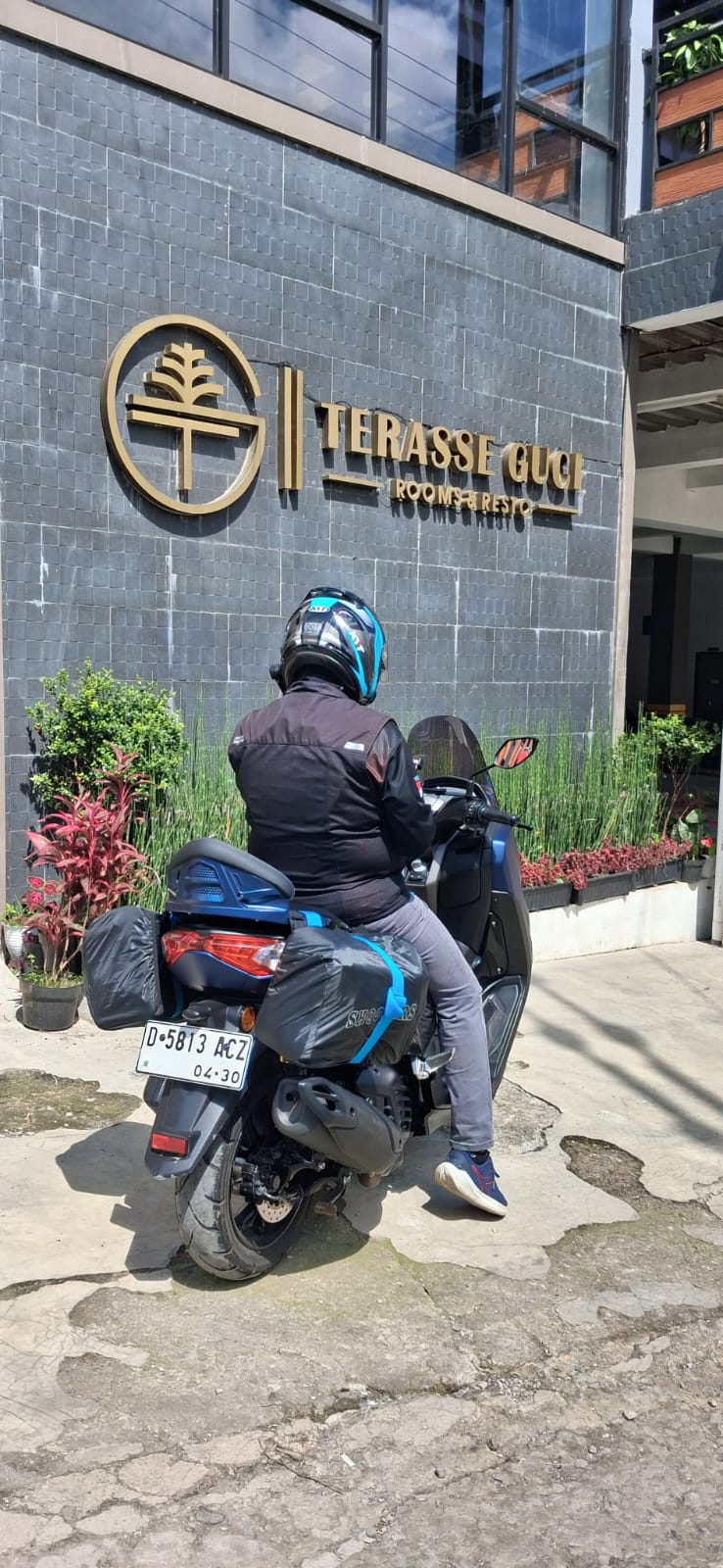 userImage-3