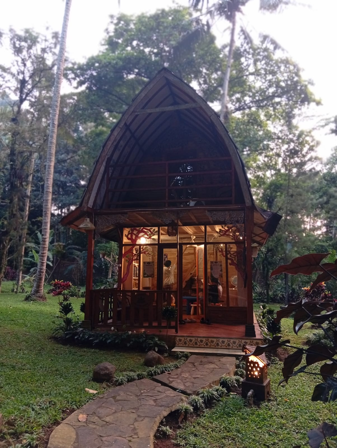 userImage-16