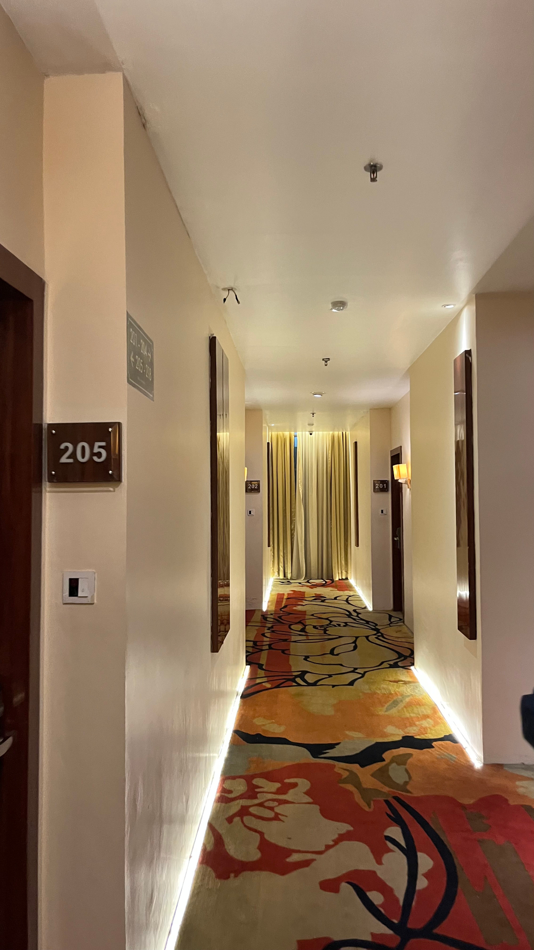 userImage-3