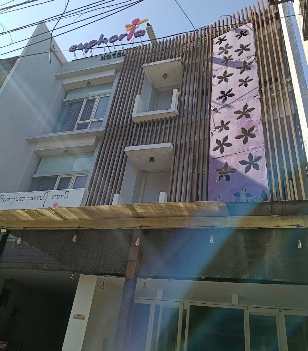 userImage-3