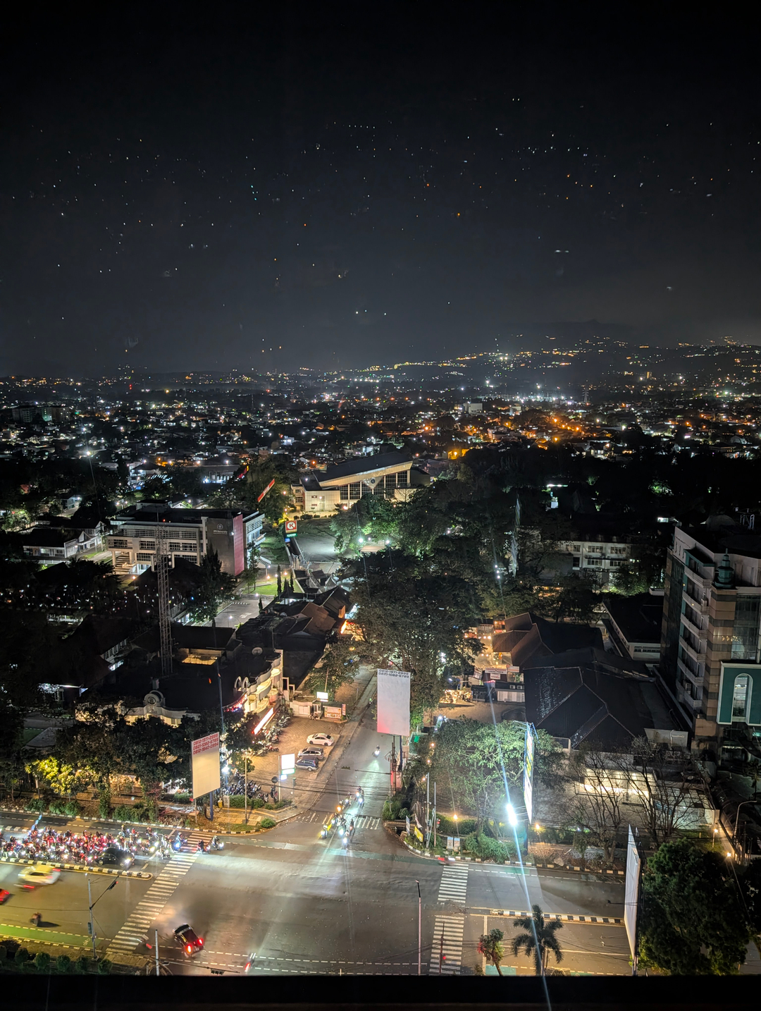 userImage-16