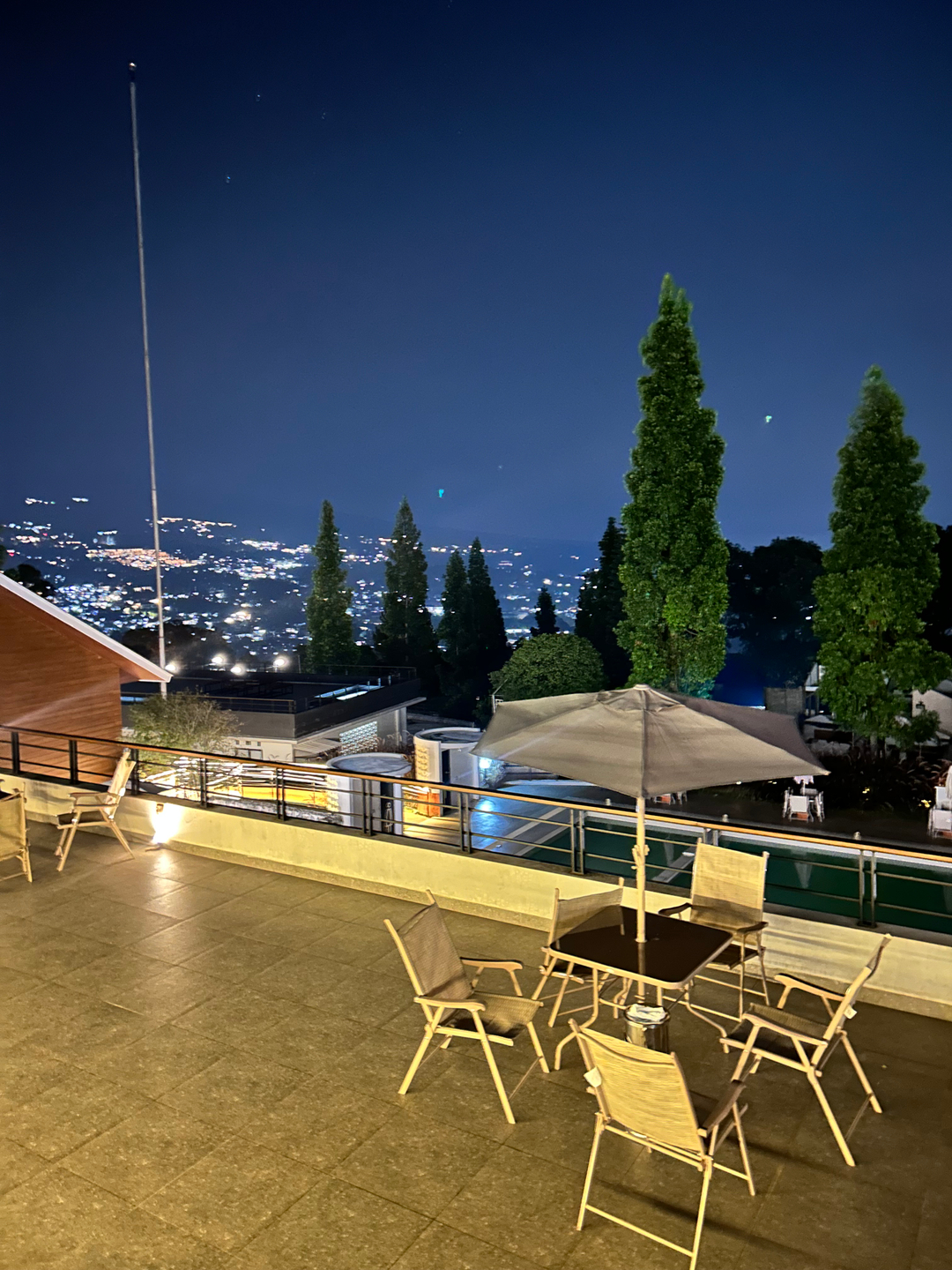 userImage-16