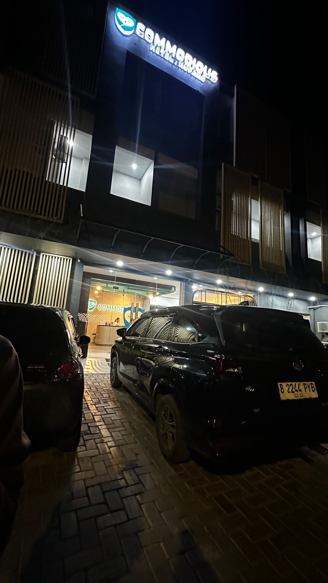 userImage-3