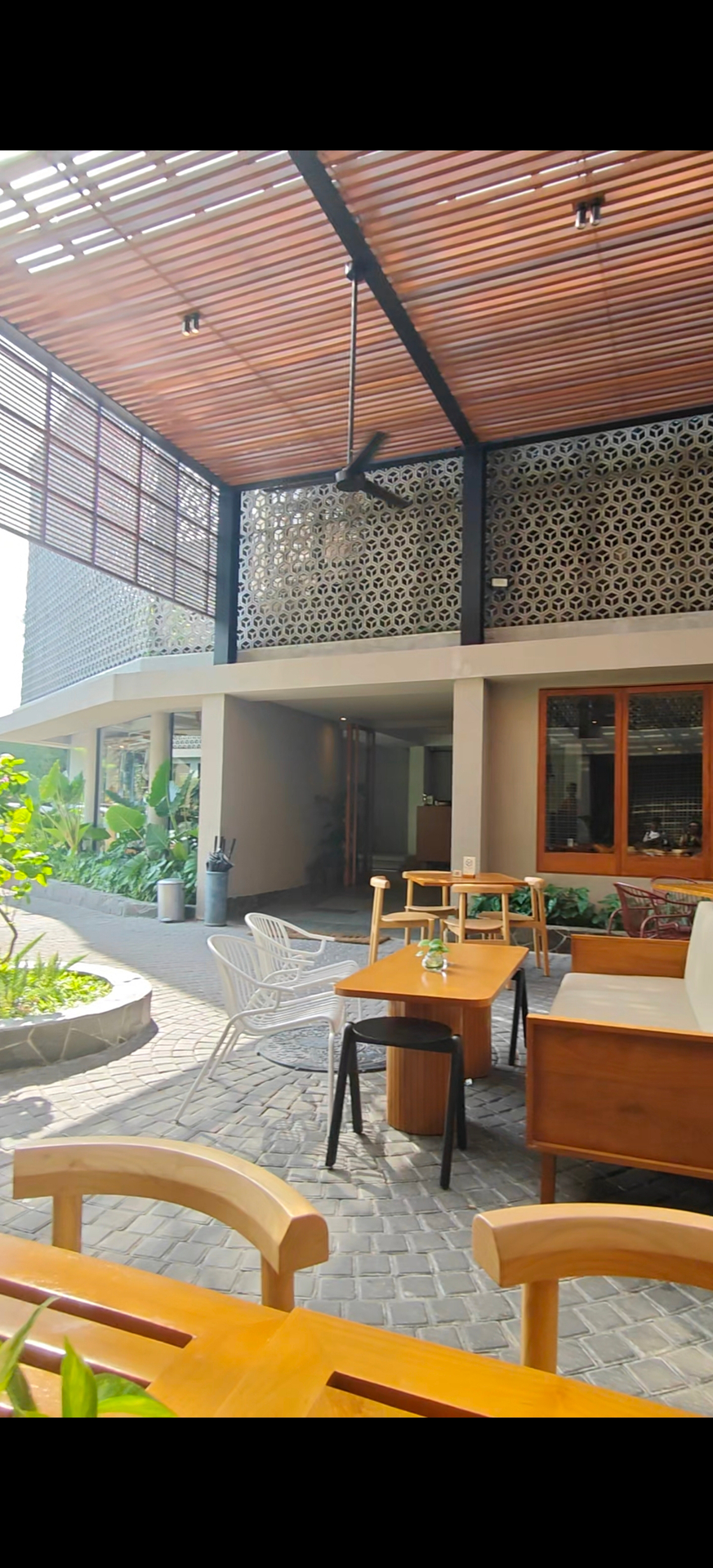 userImage-3