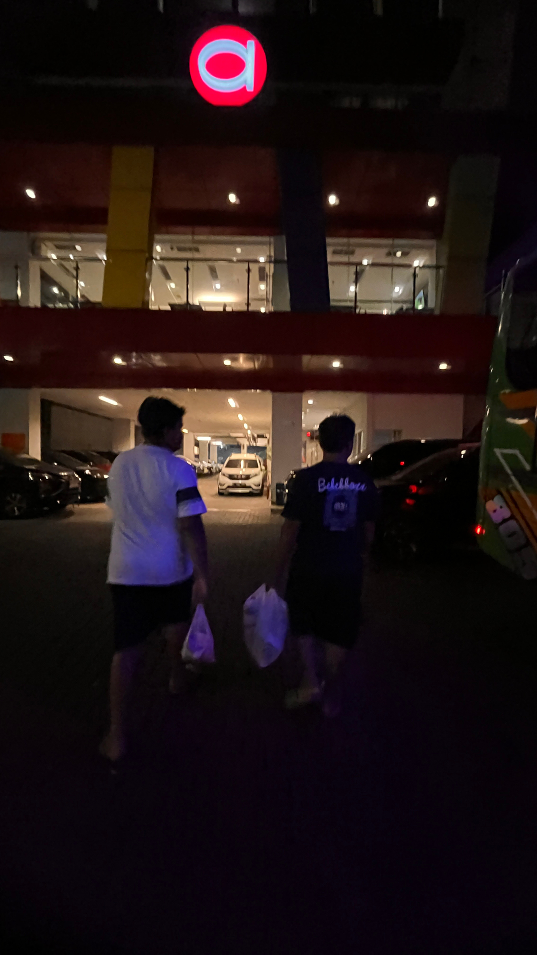 userImage-18