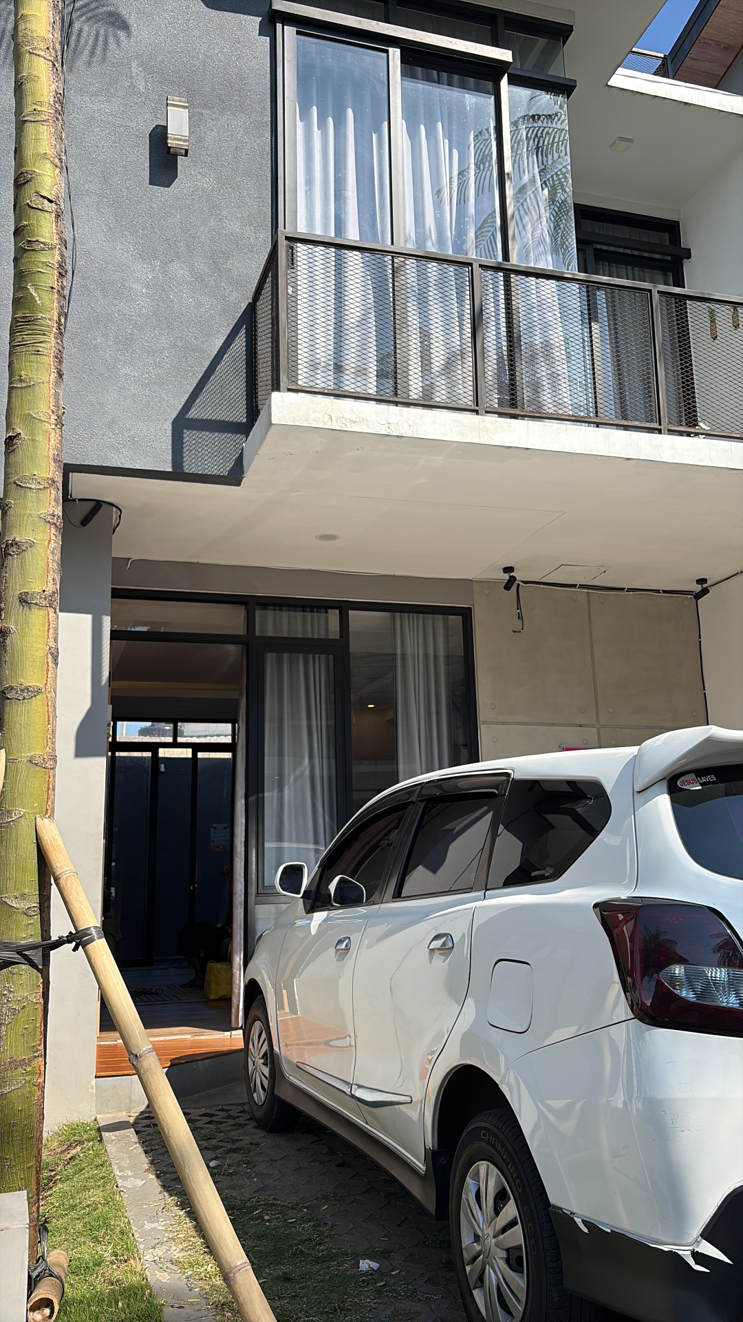 userImage-16