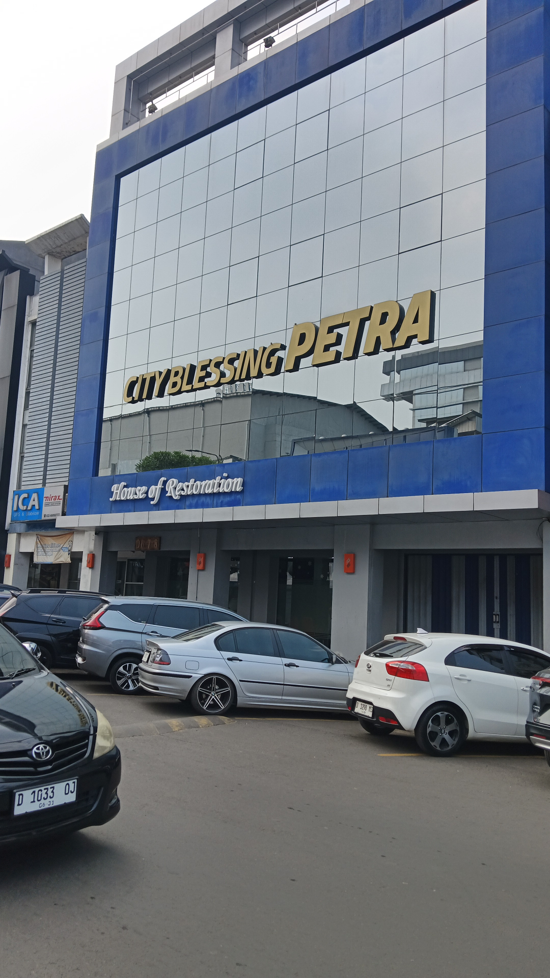 userImage-4