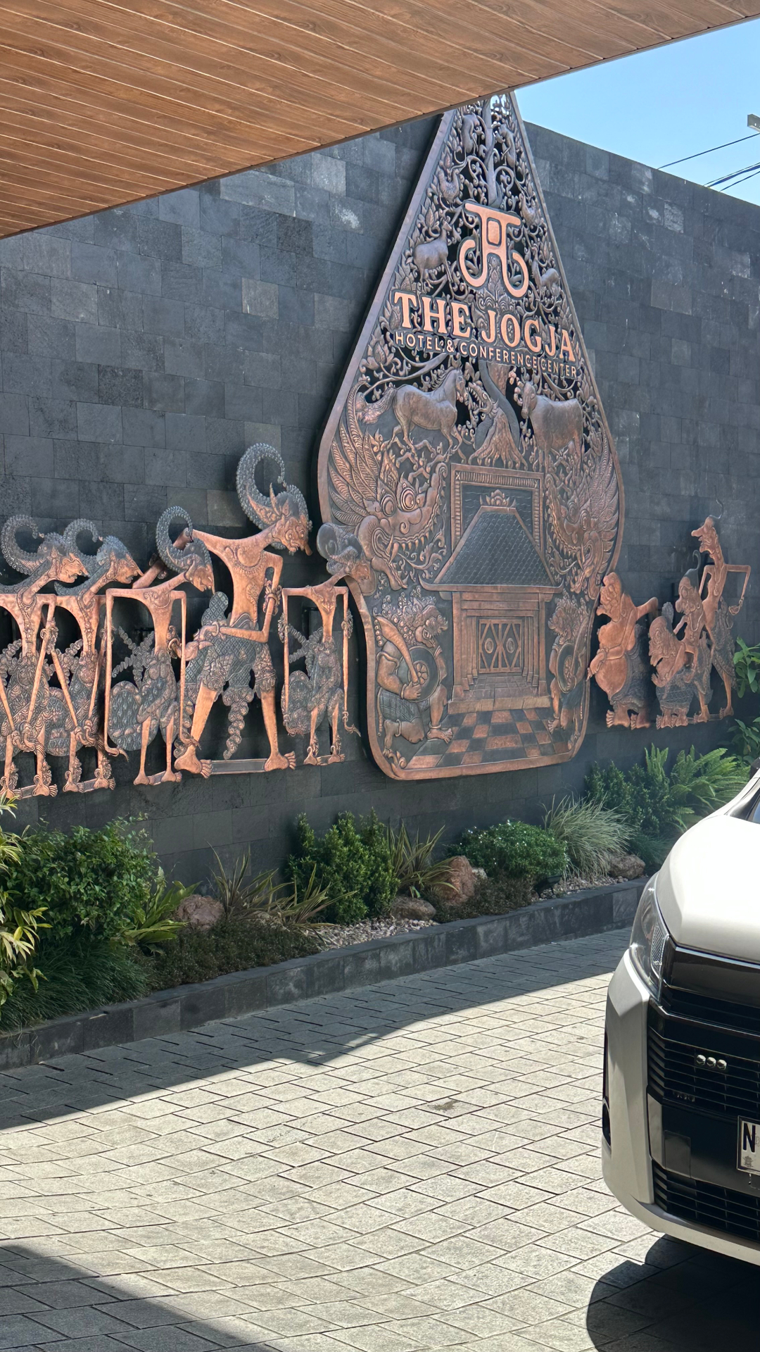 userImage-3