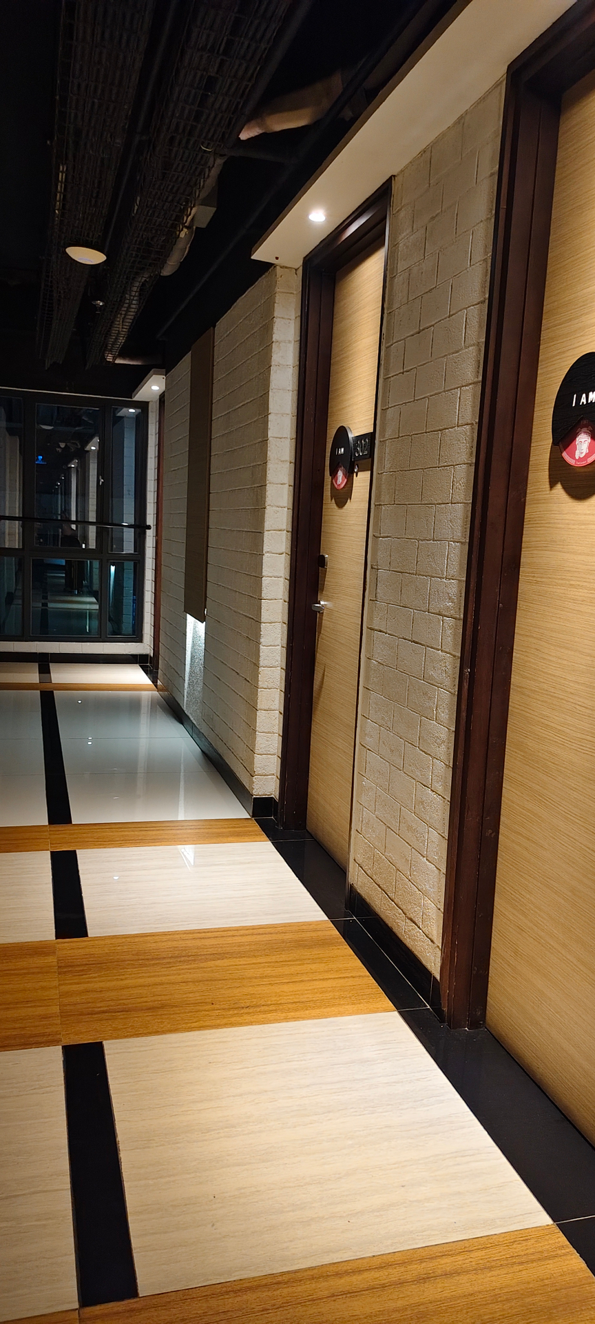 userImage-18