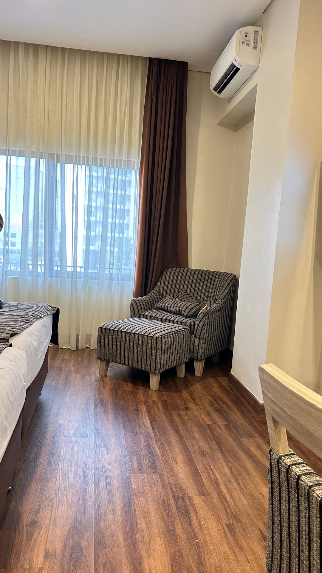 userImage-3