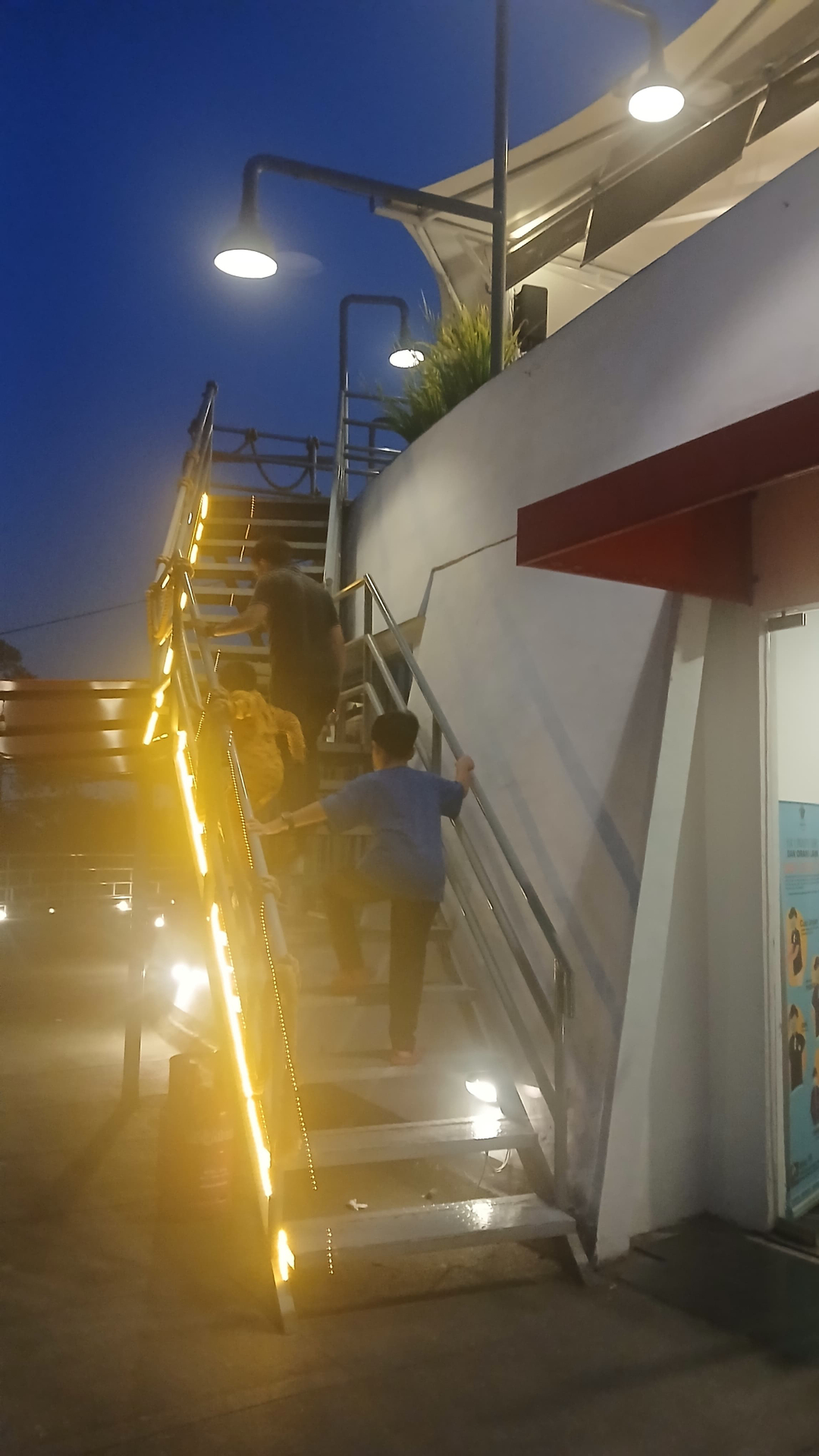 userImage-8