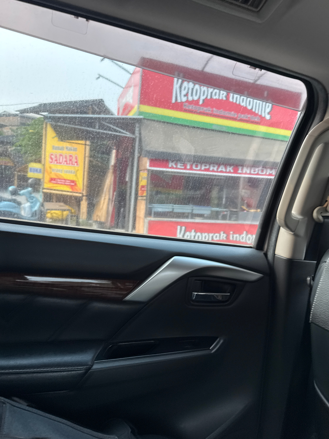 userImage-3