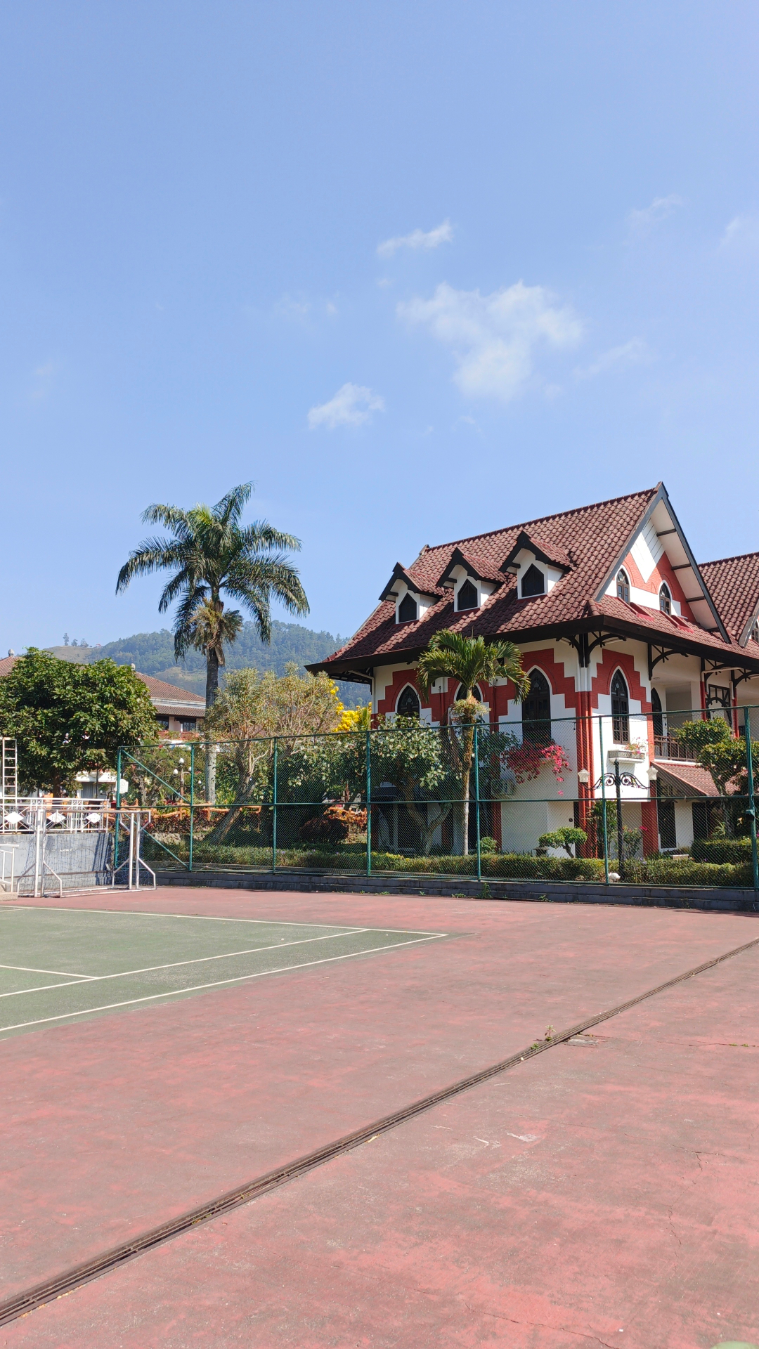 userImage-16