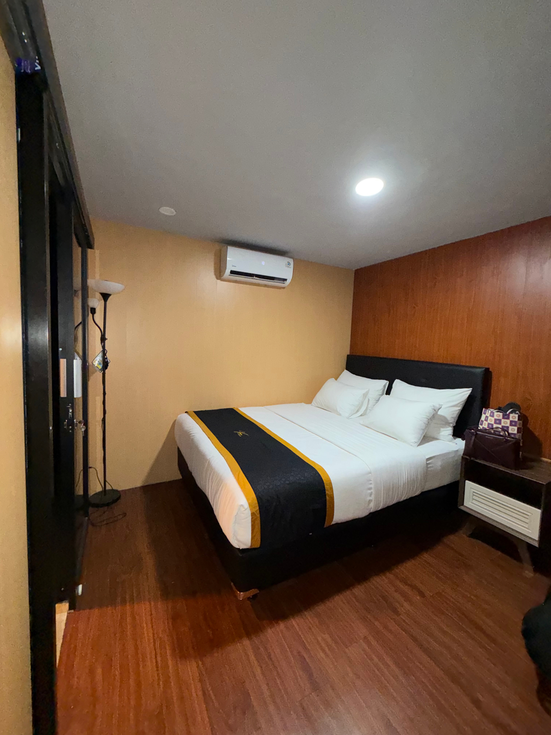 userImage-9