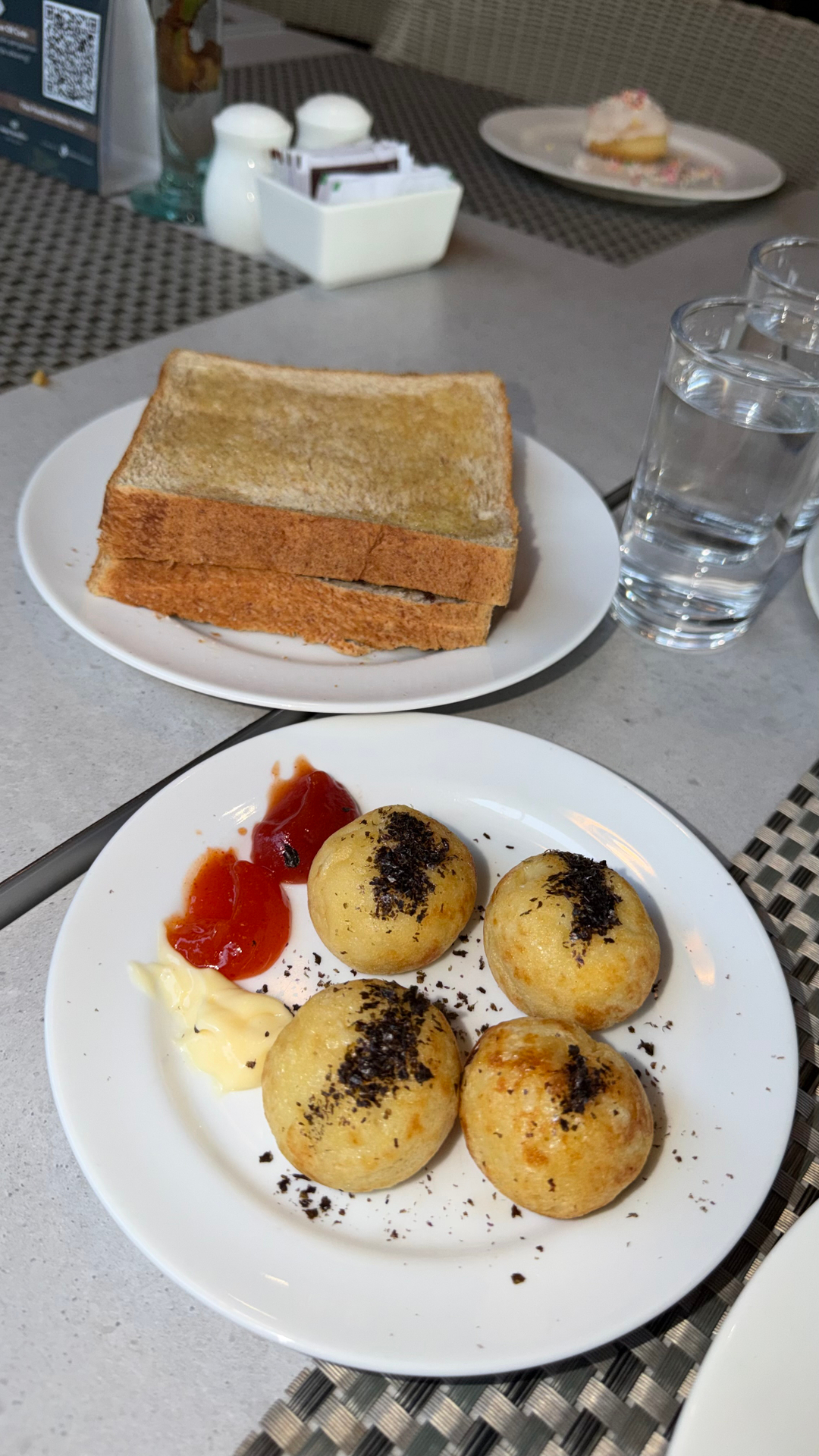 userImage-1
